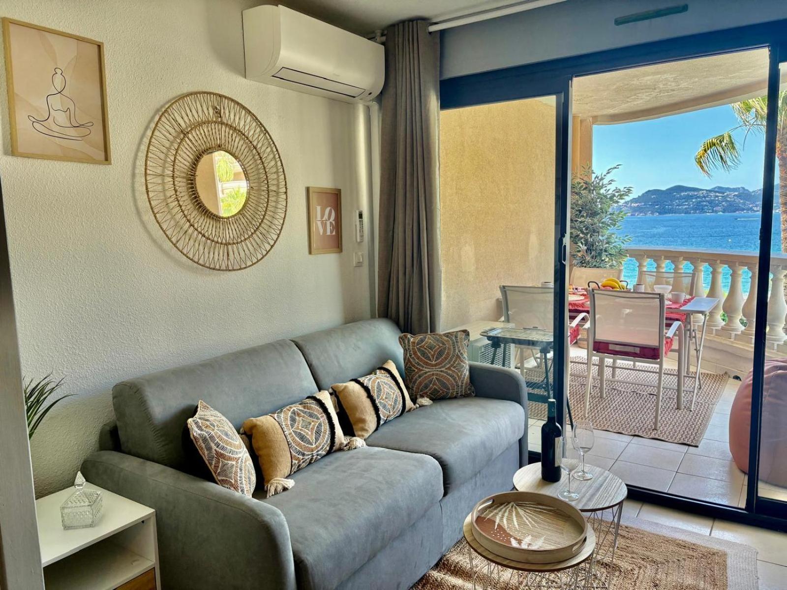 Palme D'azur 409 Yourhosthelper Cannes